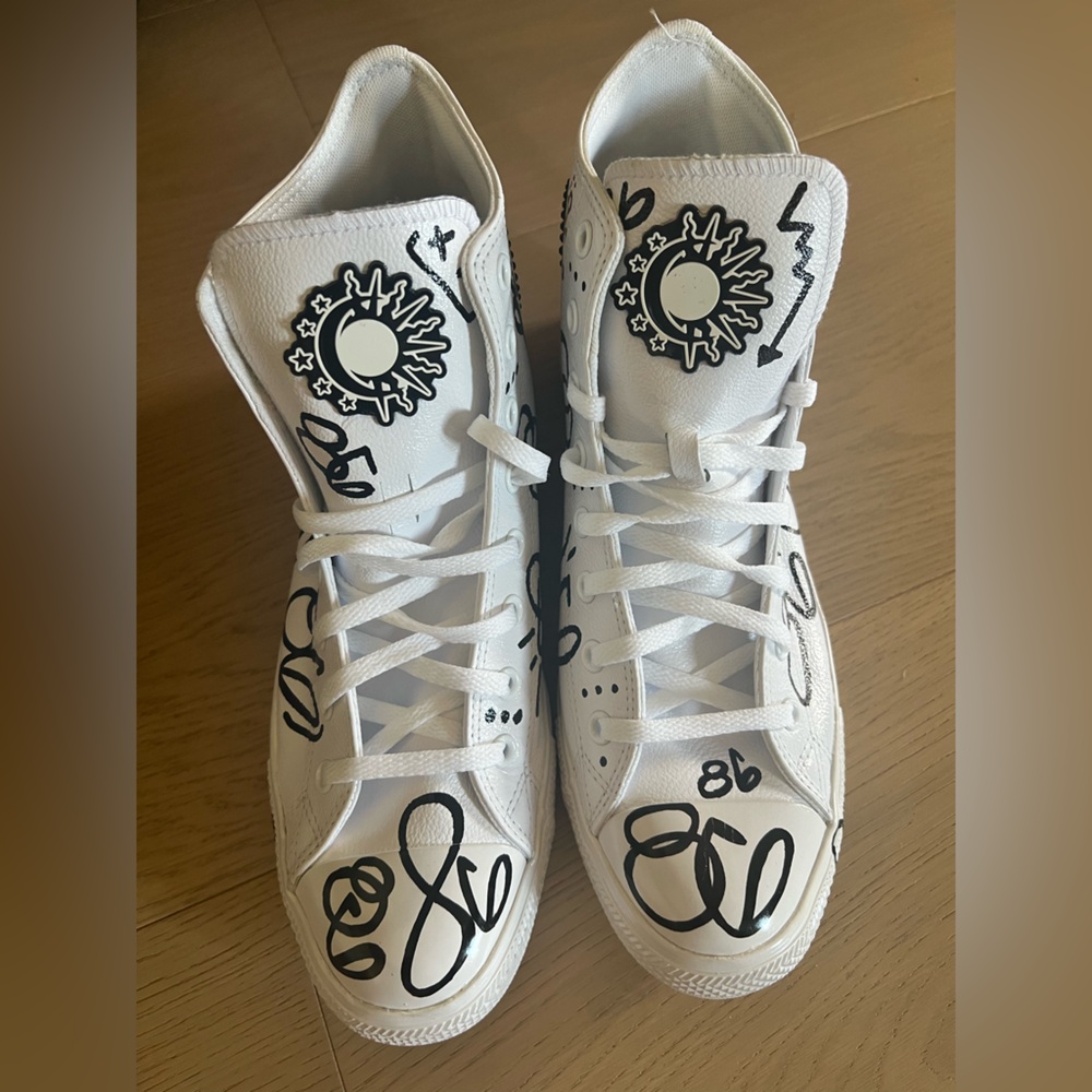 Converse Chuck Taylor All Star Black Graffiti Design